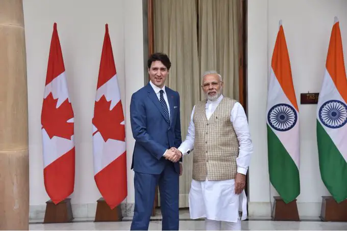 Vivaad badhne par Bharat ne Kanaadai logon ke liye naye visa roke, Ottawa se mission kam karne ko kaha.