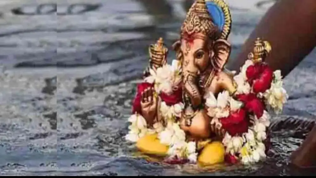 "Ganpati Visarjan 2023 Date: Is auspicious time pe Ganesh Visarjan karein, sabhi dukh aur pareshaniyan door ho jayengi."