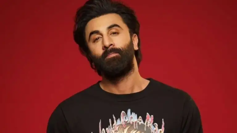 "Ranbir Kapoor 41 saal ke ho gaye: Jaaniye unki net worth aur shaandaar jeevanshaili ke baare mein sab kuch."