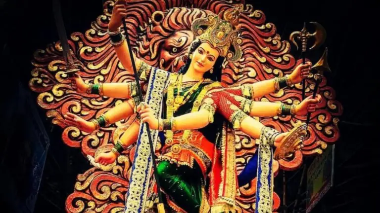 Navratri में हर हाल में खरीदे यह 6 चीजें घर में साल भर बरसेगी माँ दुर्गा की कृपा