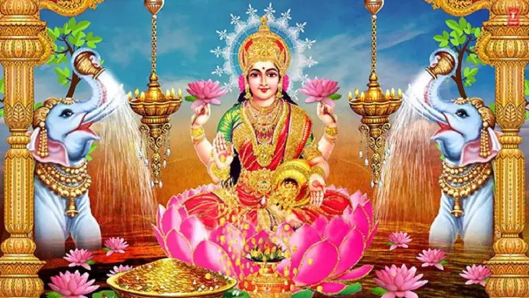 Diwali: Attract Wealth and Prosperity: Chant These Mantras on Diwali to Please Goddess Lakshmi