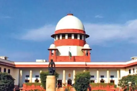 Supreme Court Expresses Anger Over Air Pollution, Demands Action