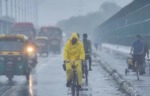 Sudden Rain Provides Temporary Relief to Delhi's Air Pollution Woes; Artificial Rain Plan in the Pipeline