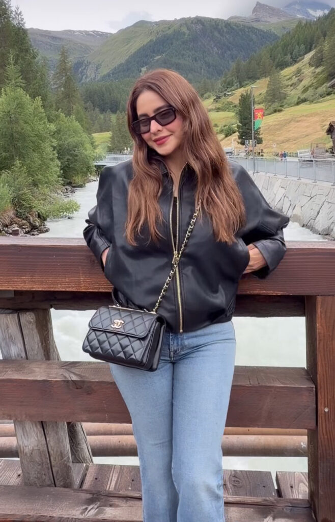 Aamna Sharif